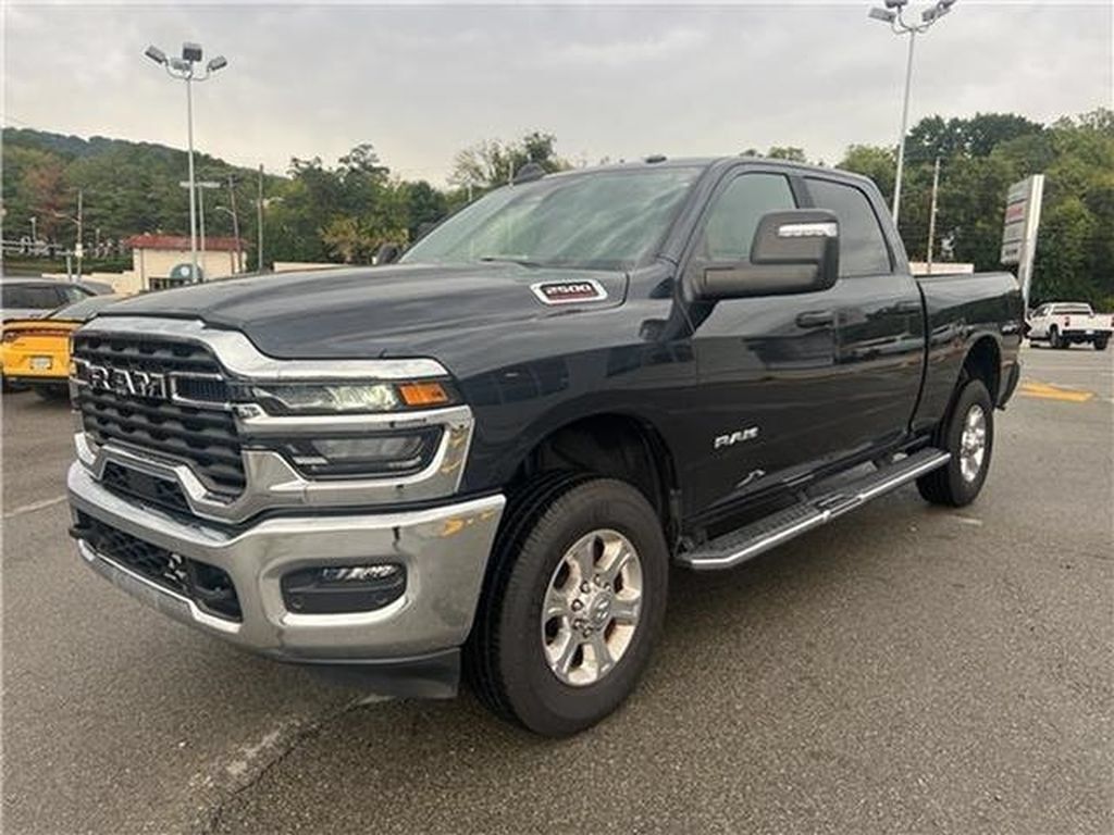 Used 2026 RAM 2500 Big Horn AWD/4WD image 9