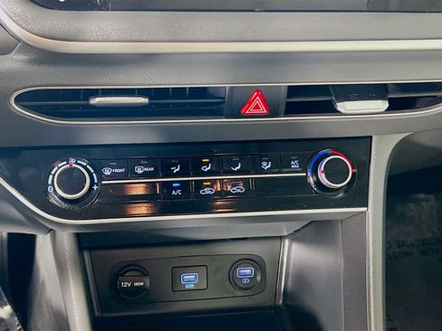 Certified 2023 Hyundai Sonata SE FWD image 15