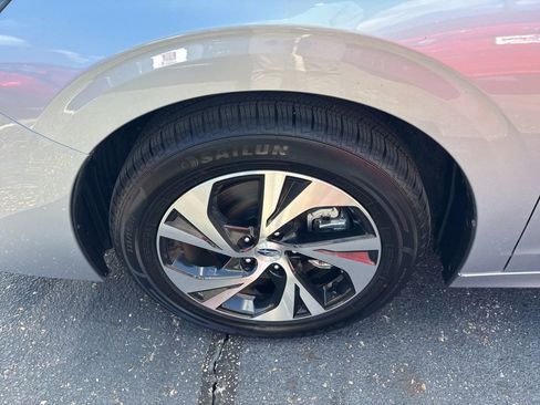 Certified 2025 Subaru Legacy Premium AWD/4WD image 7