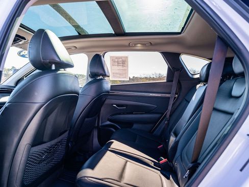 Used 2024 Hyundai Tucson Limited image 18