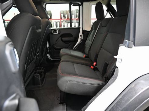 Used 2023 Jeep Wrangler Unlimited Rubicon w/ Cold Weather Group image 12