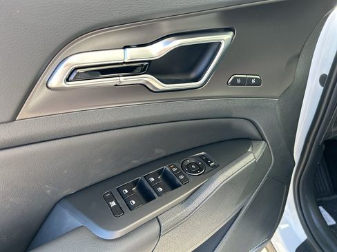 New 2026 Kia Sportage SX AWD/4WD image 17