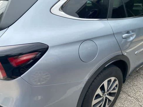 Used 2022 Subaru Outback Premium AWD/4WD image 15