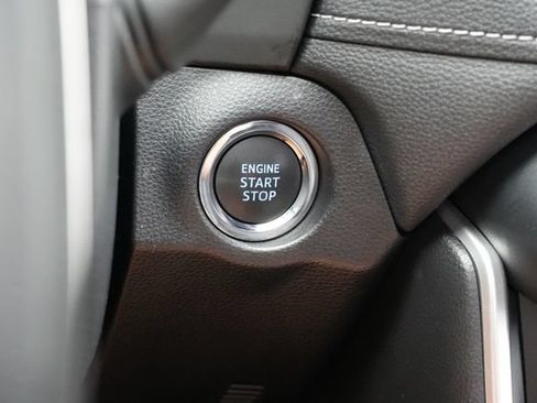 Used 2021 Toyota RAV4 Limited AWD/4WD image 31