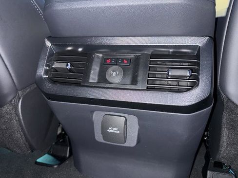 New 2026 Ford F250 Platinum w/ FX4 Off-Road Package image 17