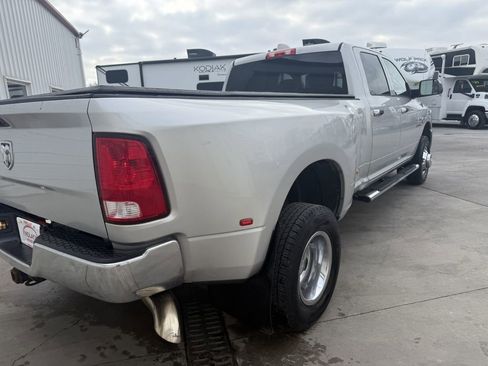 Used 2013 RAM 3500 ST w/ SXT Appearance Group image 5