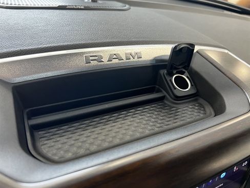 Used 2022 RAM 1500 Laramie w/ Off Road Group image 50