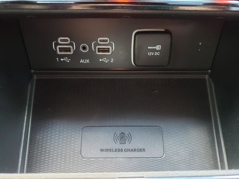 Used 2024 Jeep Grand Cherokee Altitude AWD/4WD image 19