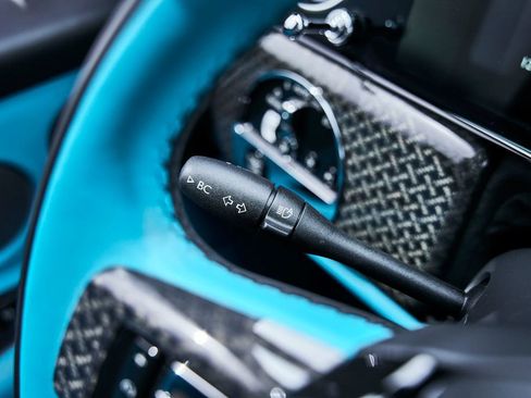 Used 2025 Rolls-Royce Cullinan Black Badge image 64