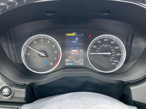 Used 2021 Subaru Forester Premium image 24