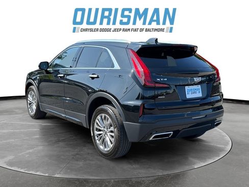 Used 2024 Cadillac XT4 Premium Luxury AWD/4WD image 4