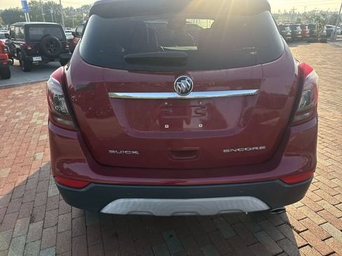 Used 2017 Buick Encore Premium w/ Experience Buick Package FWD image 9