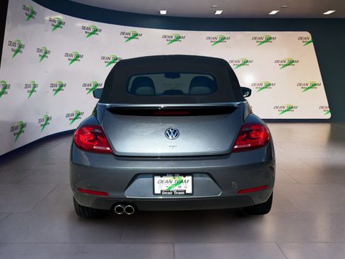 Used 2013 Volkswagen Beetle TDI image 6