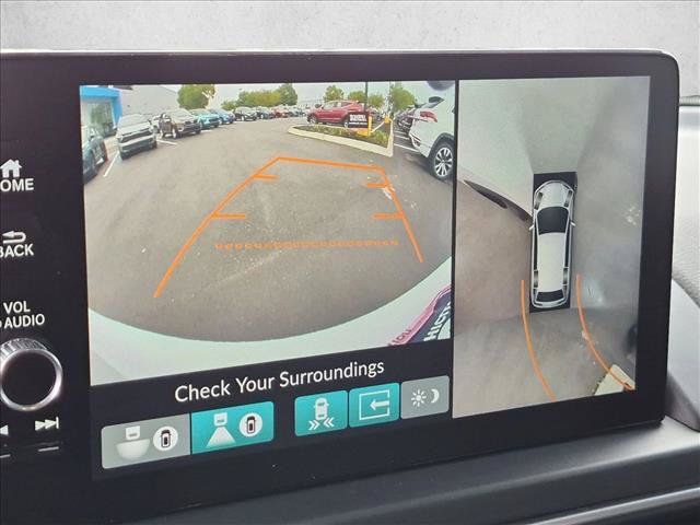 Used 2025 Honda Pilot Elite image 12