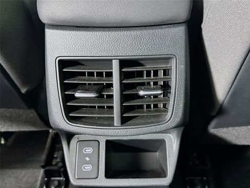 Certified 2026 Kia Seltos LX AWD/4WD image 23