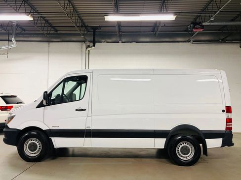 Used 2016 Mercedes-Benz Sprinter 2500 image 5