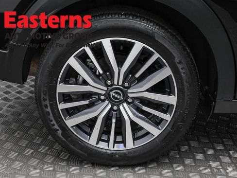 Used 2024 Nissan Kicks SR FWD image 27