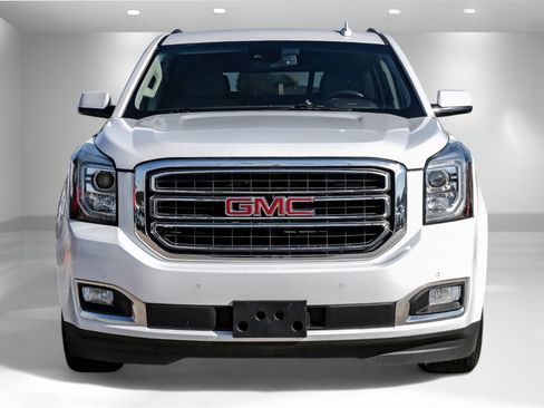 Used 2019 GMC Yukon SLT image 4