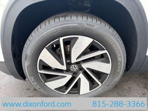 New 2026 Volkswagen Atlas SEL image 31