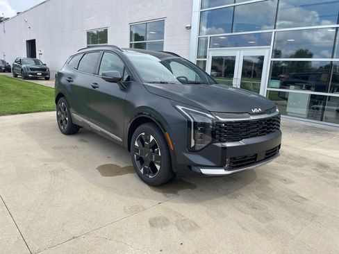 New 2026 Kia Sportage SX AWD/4WD image 1
