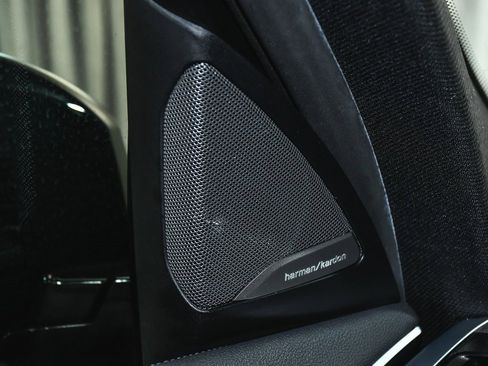 Used 2019 BMW X4 M40i image 39