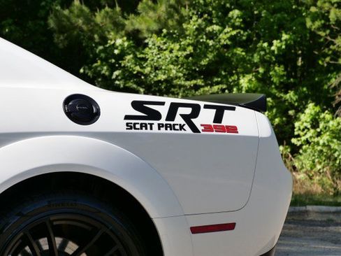 Used 2023 Dodge Challenger R/T Scat Pack image 9