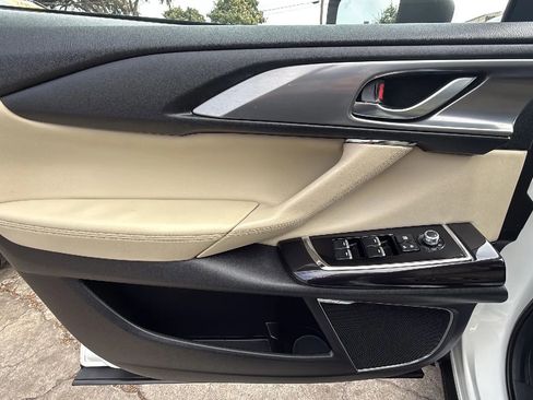 Used 2017 MAZDA CX-9 Grand Touring image 22