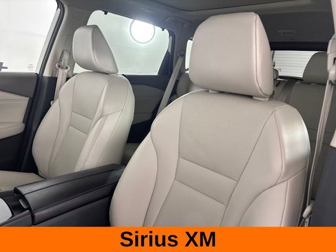 Used 2023 Nissan Rogue SV w/ SV Premium B Package FWD image 14