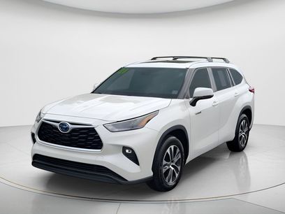 Used 2021 Toyota Highlander XLE