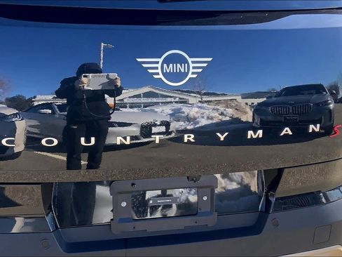 Used 2025 MINI Cooper Countryman S w/ Comfort Package Max image 10