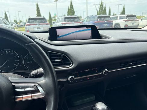 Used 2022 MAZDA CX-30 AWD 2.5 S w/ Preferred Package image 3