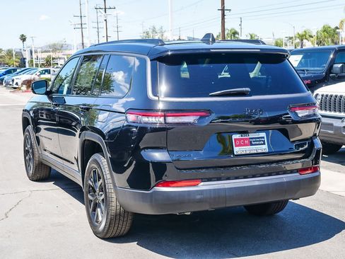 New 2026 Jeep Grand Cherokee L 4WD image 6