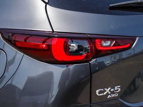 Used 2023 MAZDA CX-5 AWD 2.5 S w/ Premium Plus Pkg image 11