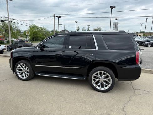 Used 2020 GMC Yukon Denali AWD/4WD image 9