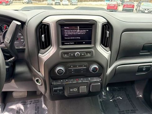 Used 2025 Chevrolet Silverado 1500 Custom Trail Boss image 24