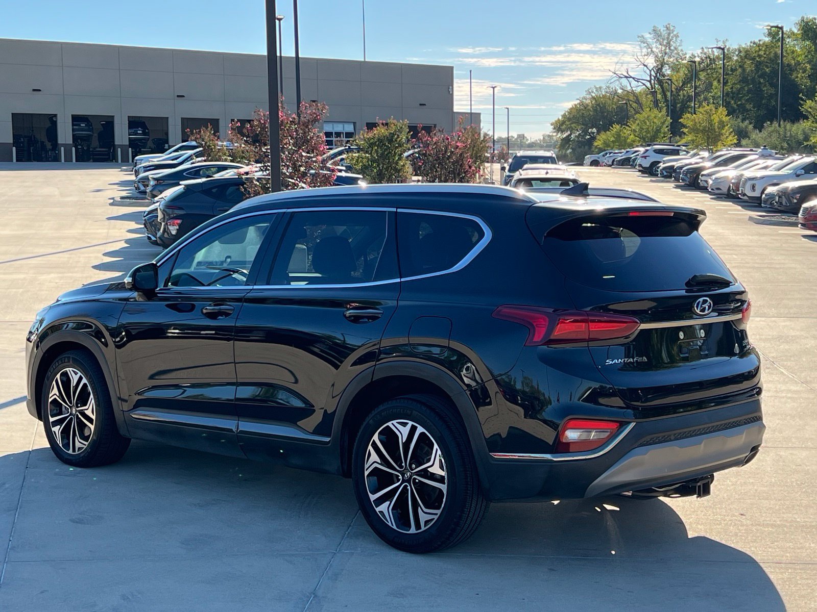 Used 2020 Hyundai Santa Fe Limited FWD image 9