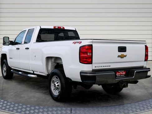 Used 2019 Chevrolet Silverado 2500 W/T w/ WT Convenience Package image 5