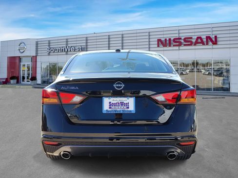 New 2026 Nissan Altima 2.5 SV image 7