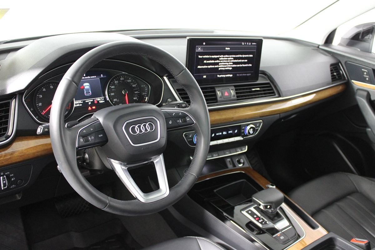 Used 2023 Audi Q5 2.0T Premium AWD/4WD image 14