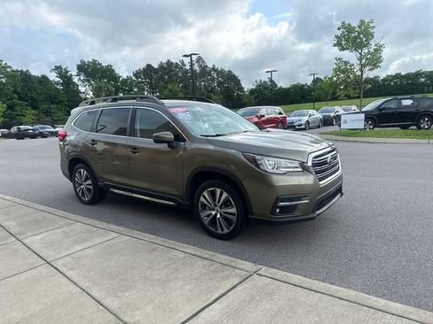 Used 2022 Subaru Ascent Limited AWD/4WD image 6