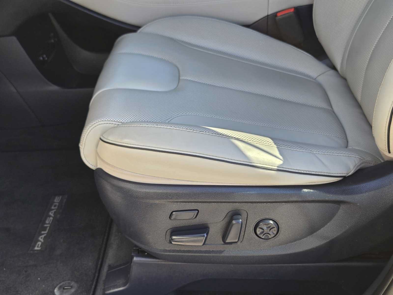 Used 2021 Hyundai Palisade Calligraphy FWD image 22
