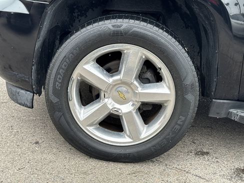 Used 2013 Chevrolet Suburban LTZ AWD/4WD image 4