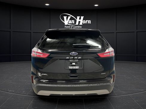 Used 2024 Ford Edge SEL w/ Convenience Package AWD/4WD image 6