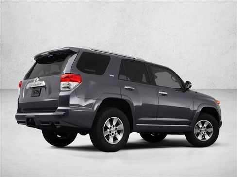 Used 2012 Toyota 4Runner SR5 image 9