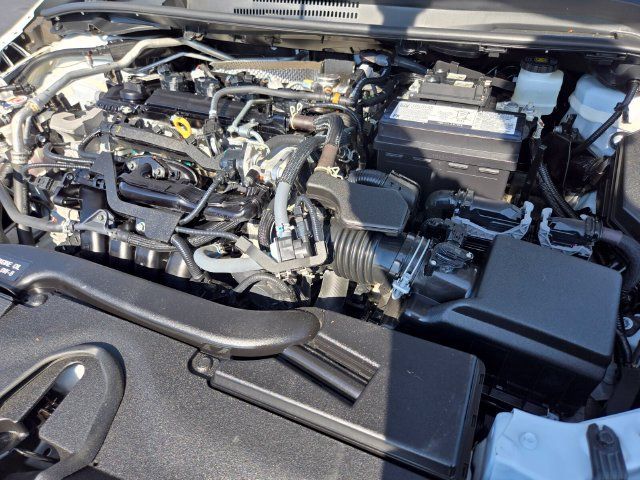 Used 2025 Toyota Corolla LE FWD image 22