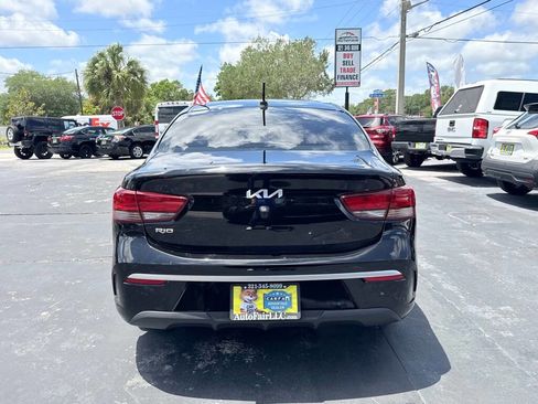 Used 2022 Kia Rio S FWD image 5