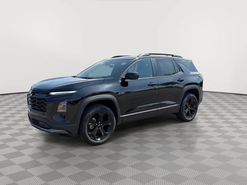 New 2026 Chevrolet Equinox LT w/ Convenience Package II AWD/4WD image 7