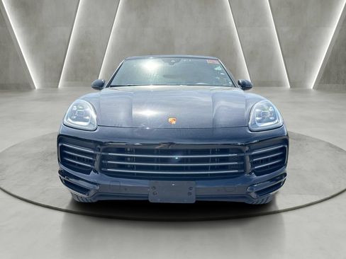 Used 2023 Porsche Cayenne AWD/4WD image 2