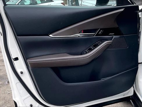 Used 2023 MAZDA CX-30 2.5 Turbo w/ Premium Package image 9