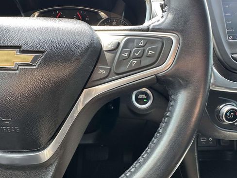 Used 2020 Chevrolet Equinox LT image 14